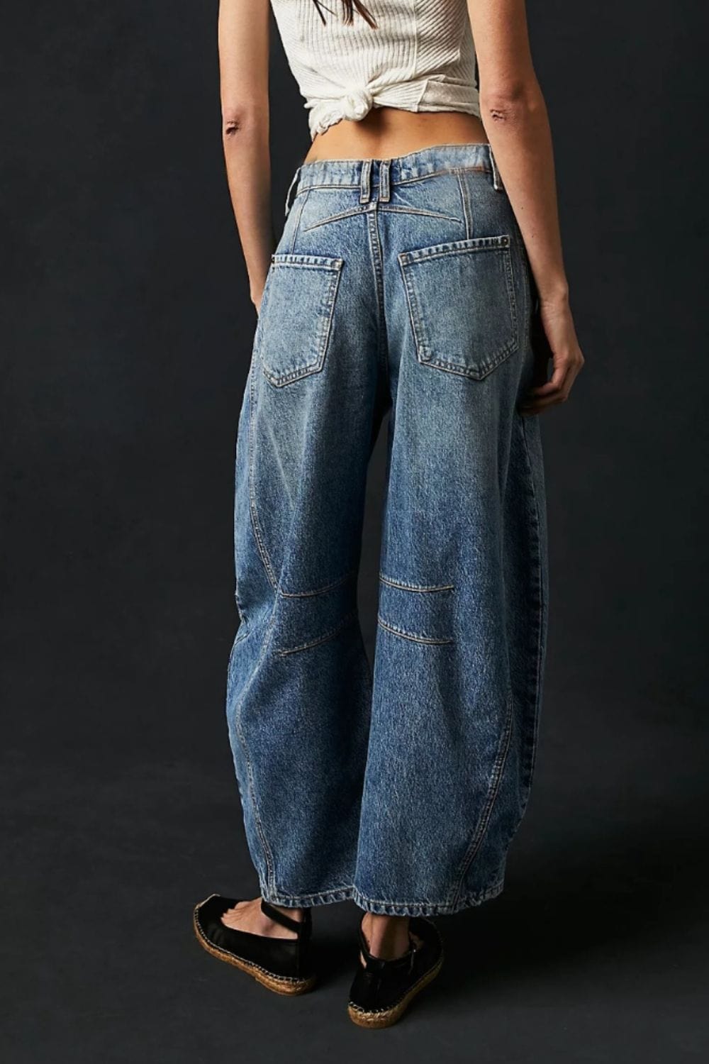 baggy jean style with pockets and will give you a cheeky bum.